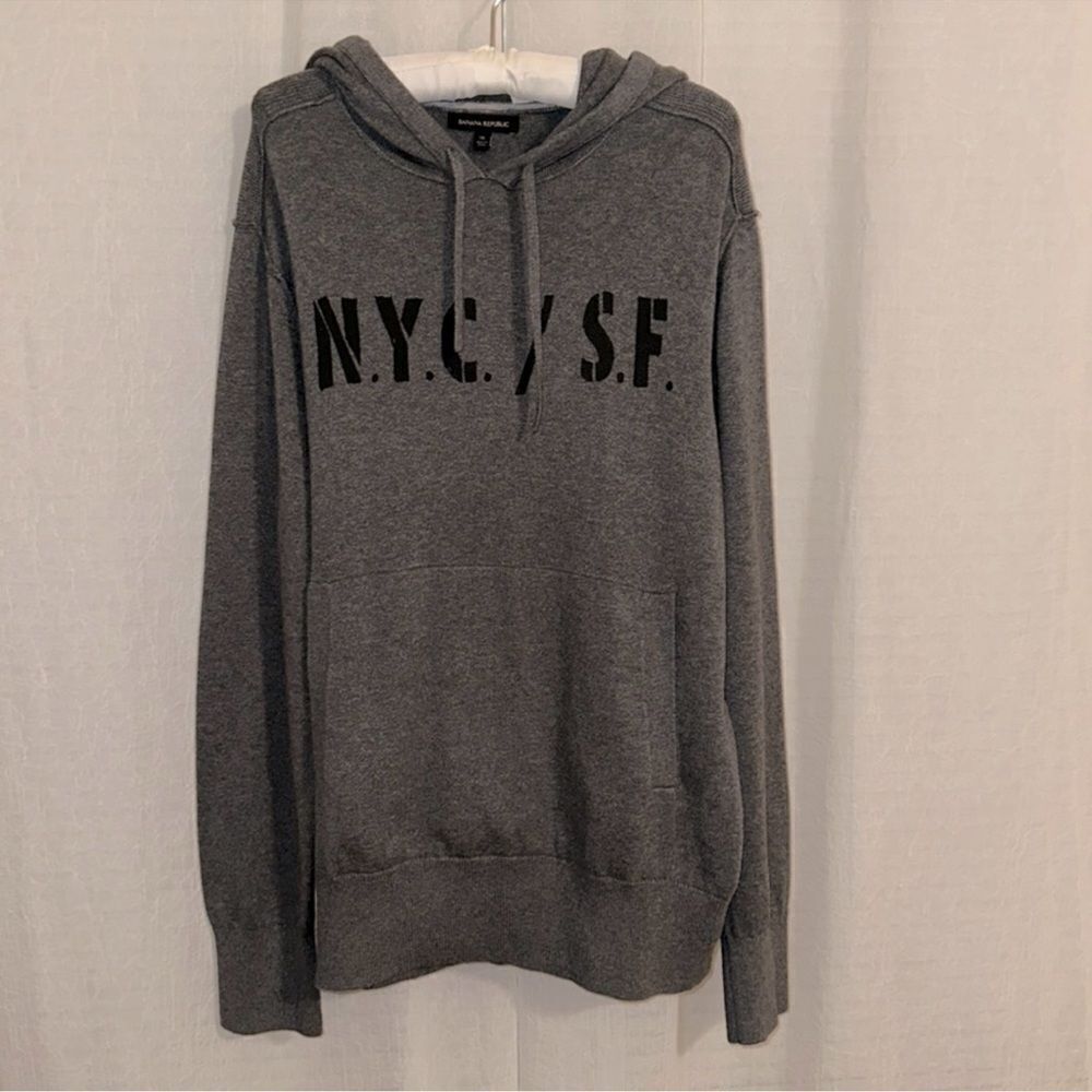 BR XL Gray Black Graphic N.Y.C./S.F. Knit Hooded Pullover Sweater Front Pocket